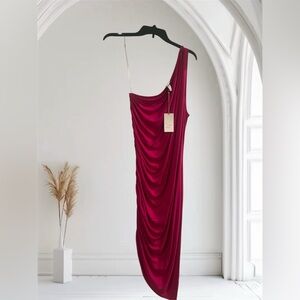 Dark Pink One-Shoulder Dress